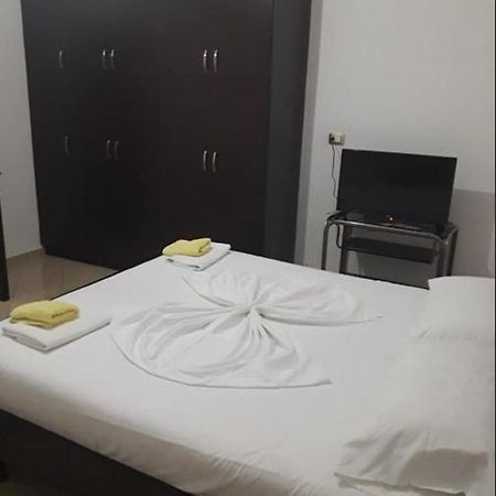 Brahimi Guest House Ksamil Exteriér fotografie