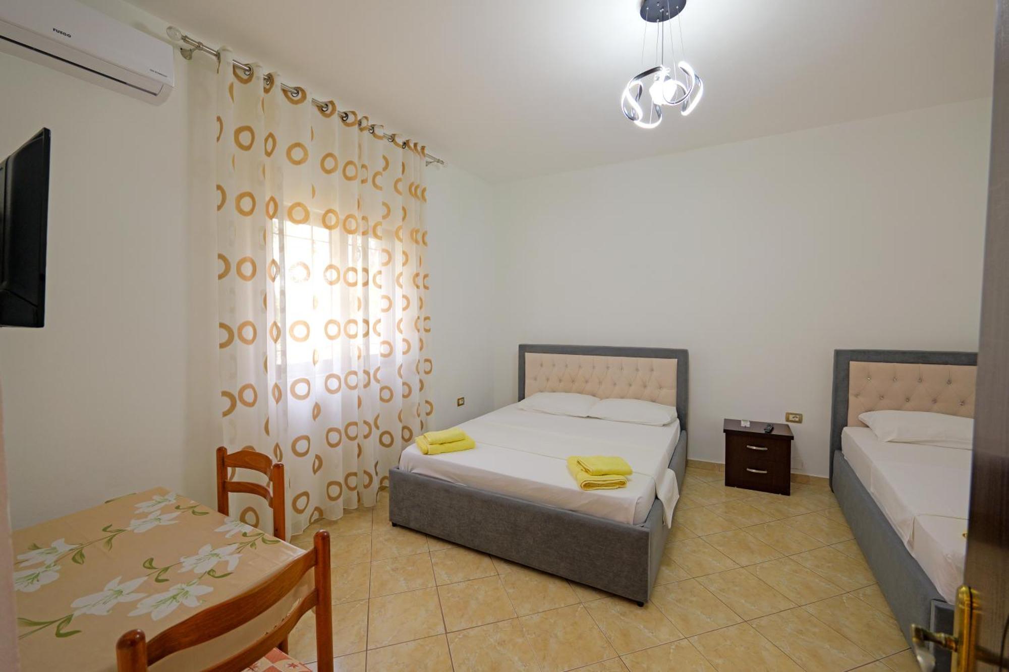 Brahimi Guest House Ksamil Exteriér fotografie